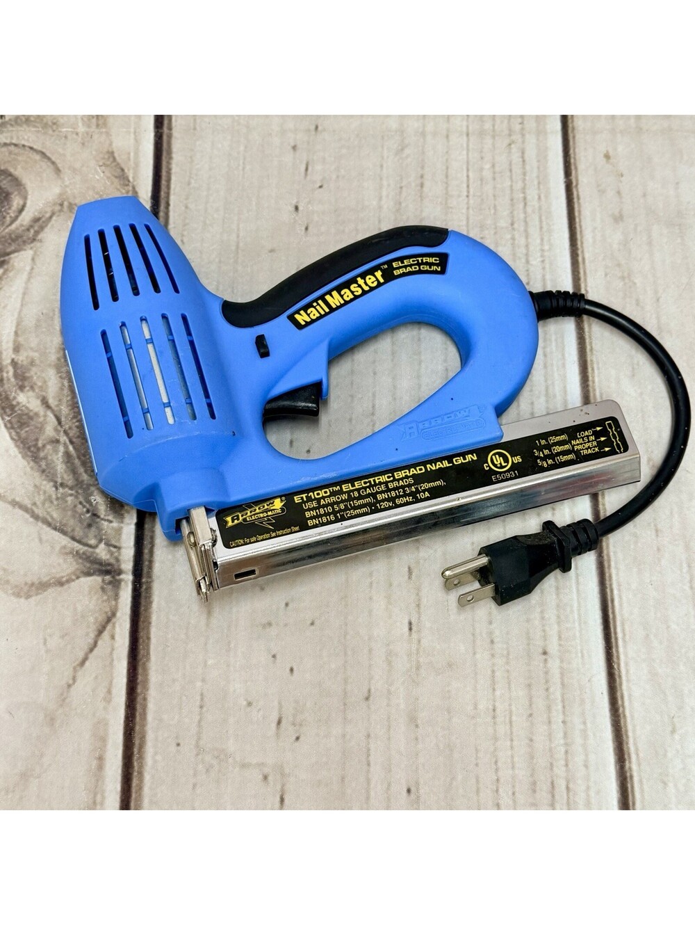 Arrow Electro-Matic ET100 Electric Brad Nail Gun 18 Gauge NailMaster ~ Tested